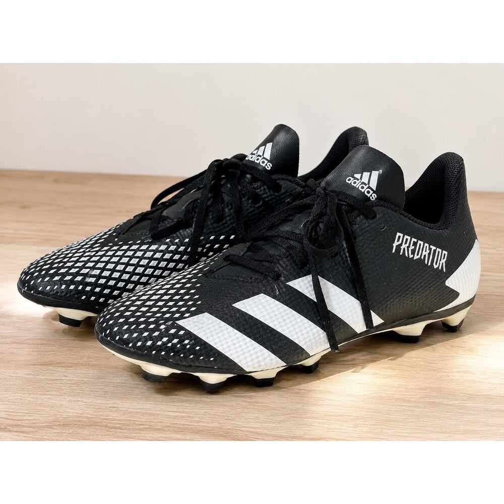 Adidas Predator 20.4 FxG Soccer Cleats Black White Mens Size 10.5 FW9204